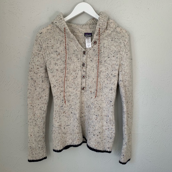 Patagonia Sweaters - Patagonia Ranchito Wool Hoodie Sweater Knit M